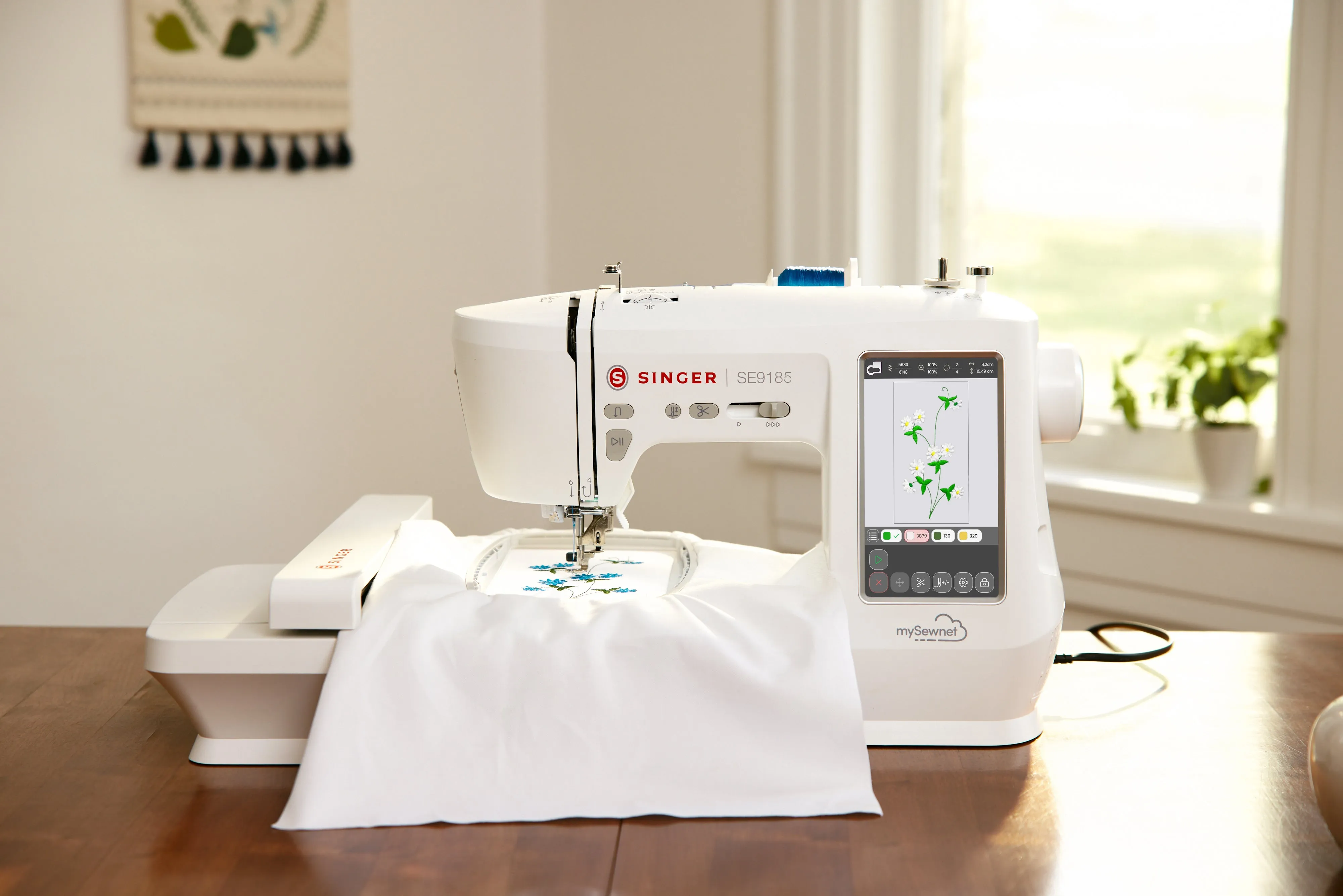 Singer SE9185 - Sewing, Quilting and Embroidery machine with WIFI, colour touchscreen. Latest 2025 model